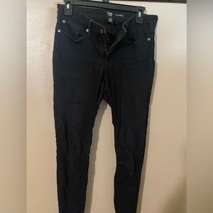 Gap, black skinny jeans. Size 6
